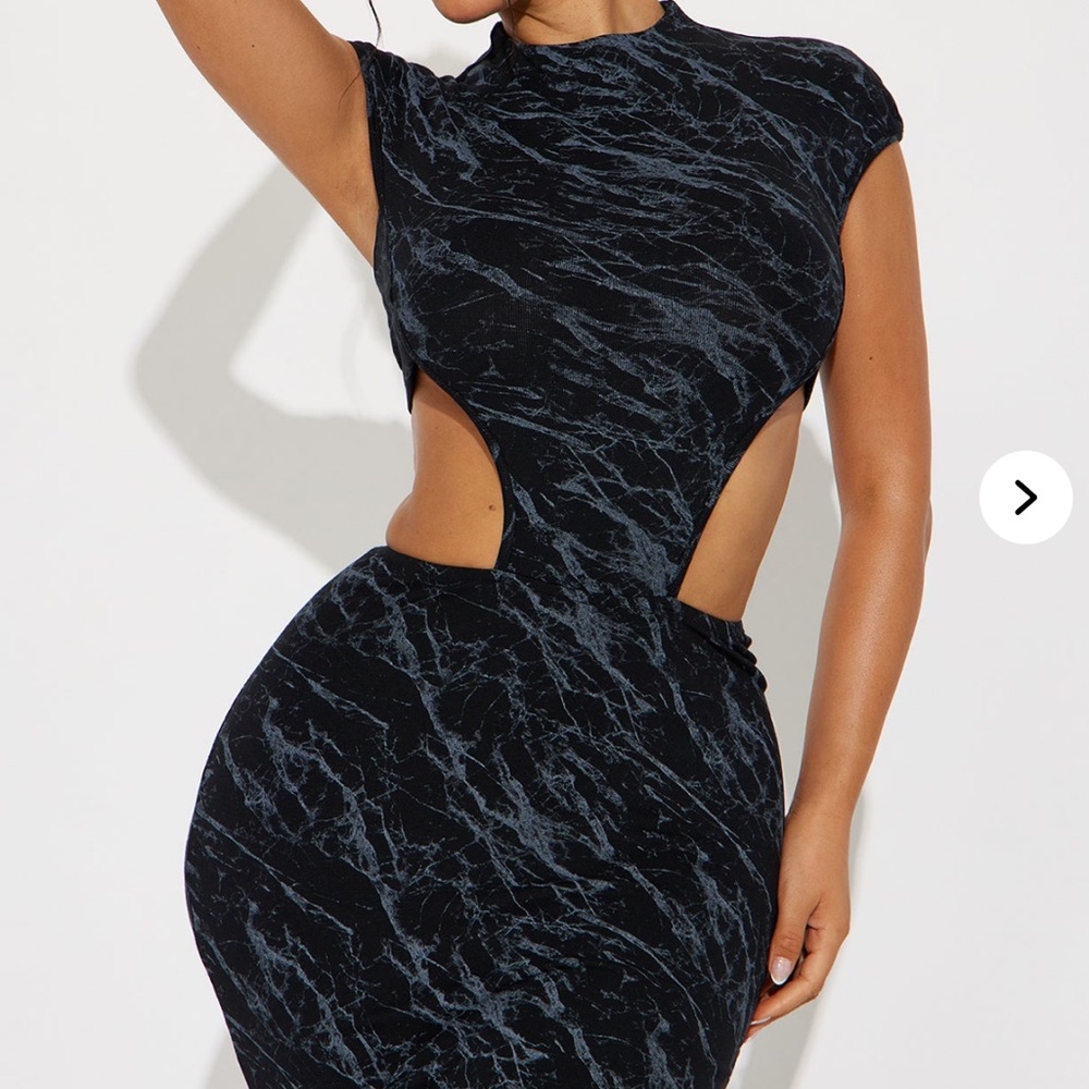 Miranda Black Smoke Marble Cut Out Dress - Picture 2 of 7